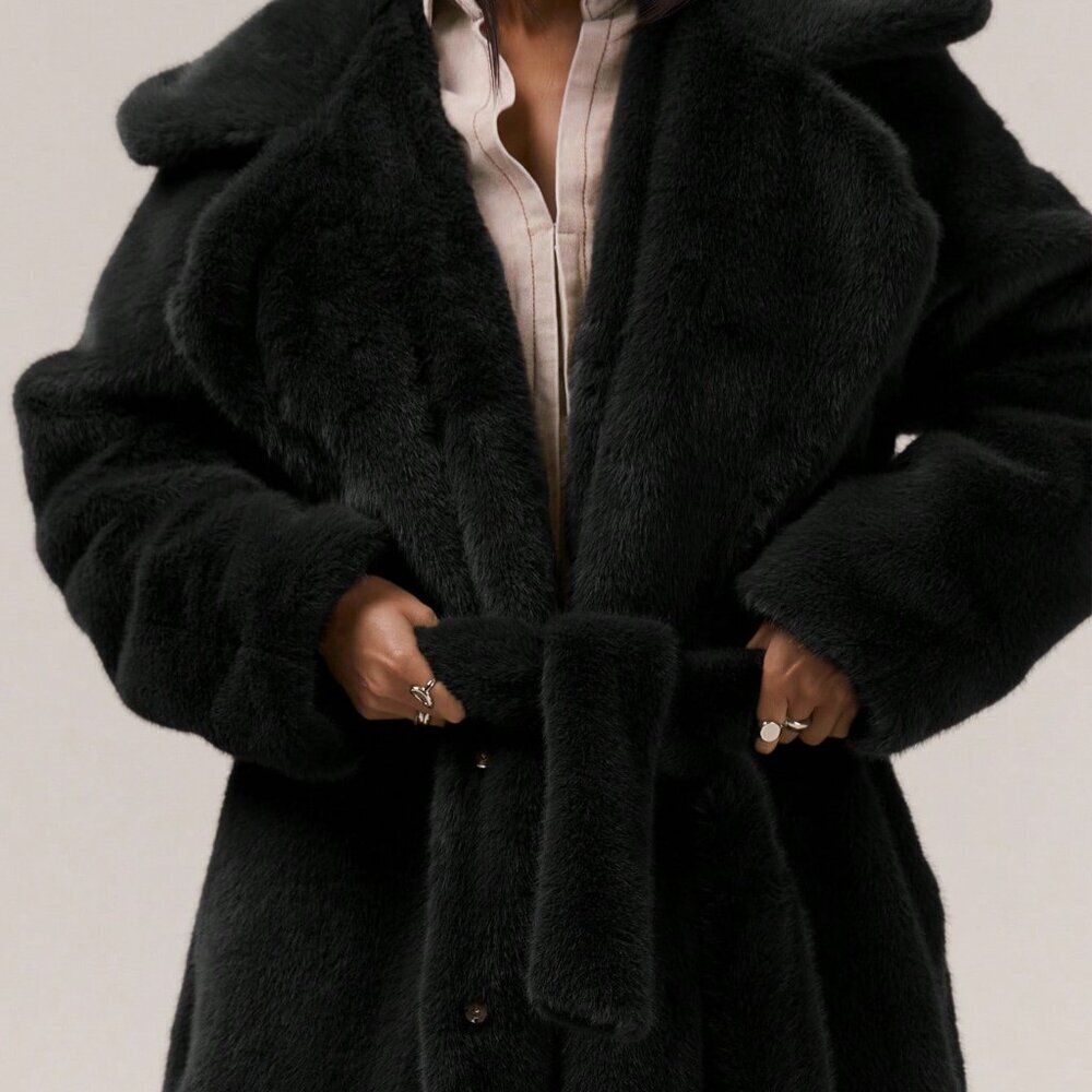 Black Elegant Women's Oversized Fuzzy Faux Fur Maxi Coat - Picture 5 of 6